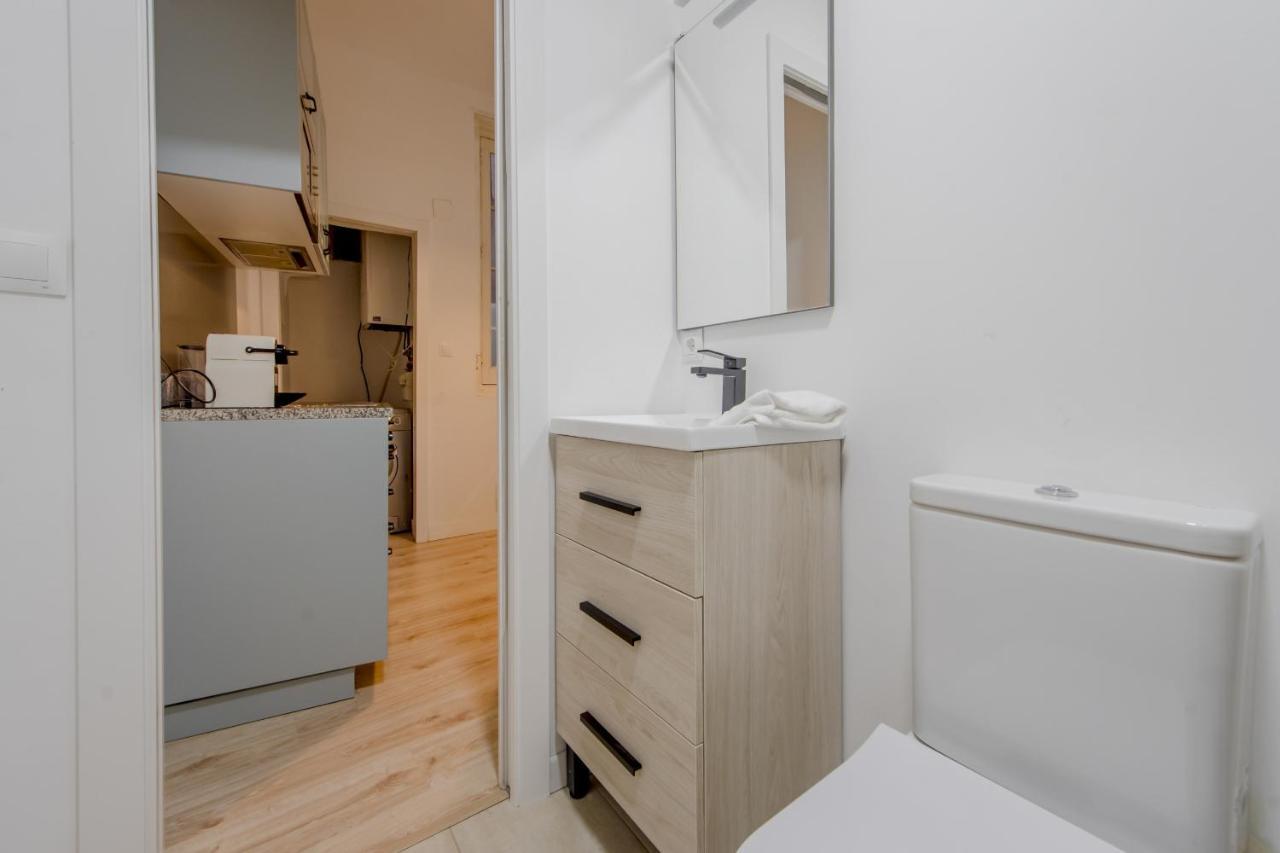 Premium Apt Para 9P En C/Olmo - Centro De Madrid Bagian luar foto