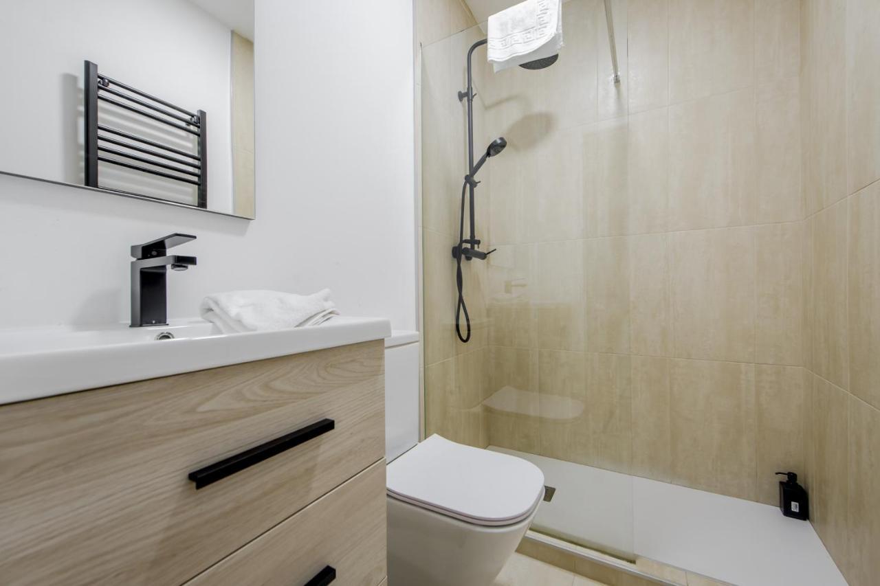 Premium Apt Para 9P En C/Olmo - Centro De Madrid Bagian luar foto